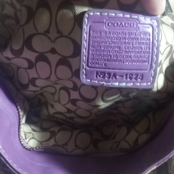 Handbag - Picture 2 of 4